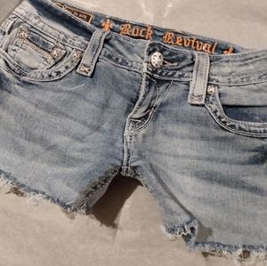 Rock Revival denim shorts w rhinestones Size 26